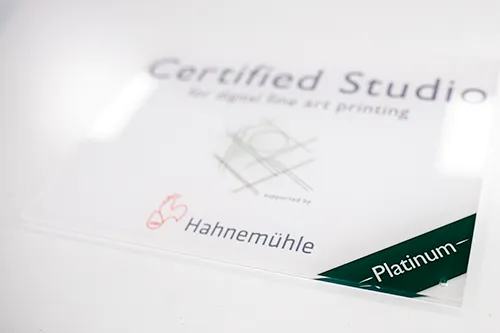 Labo photo pro : Impression Panoramique est un Laboratoire Photo Professionnel qui a reçu plusieurs certifications Labo photo pro : Impression Panoramique Laboratoire Photo Professionnel