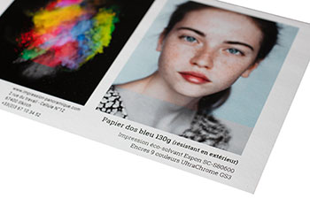 Papier affiche dos bleu