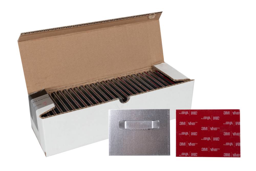 Boite de 50 attaches adhésives pour Dibond